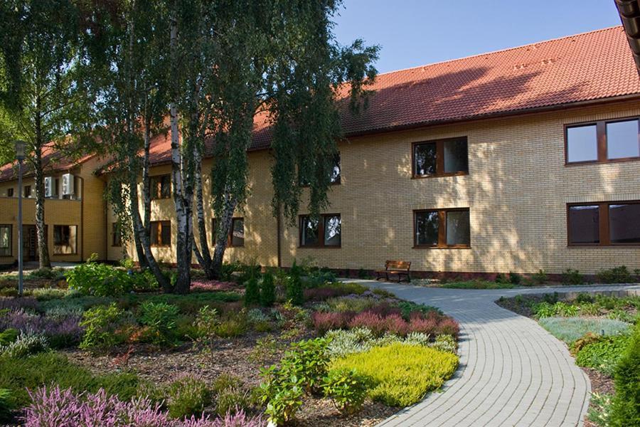 Uroczysko Porszewice - Osrodek Konferencyjno-Rekolekcyjny Hotel Пабянице Екстериор снимка